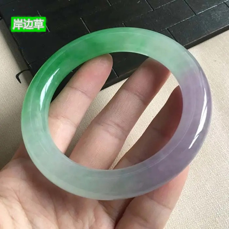Bracelets - Chuncai Jadeite Bracelet, Burmese Old Mine
